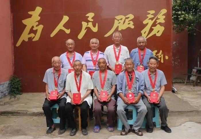 你还在保温杯里泡枸杞？真能滋补肝肾、降血糖？医生：三招告诉你